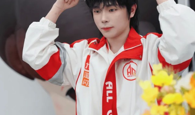 开云体育在线-成都AG超玩会.钟意发文：我回来了