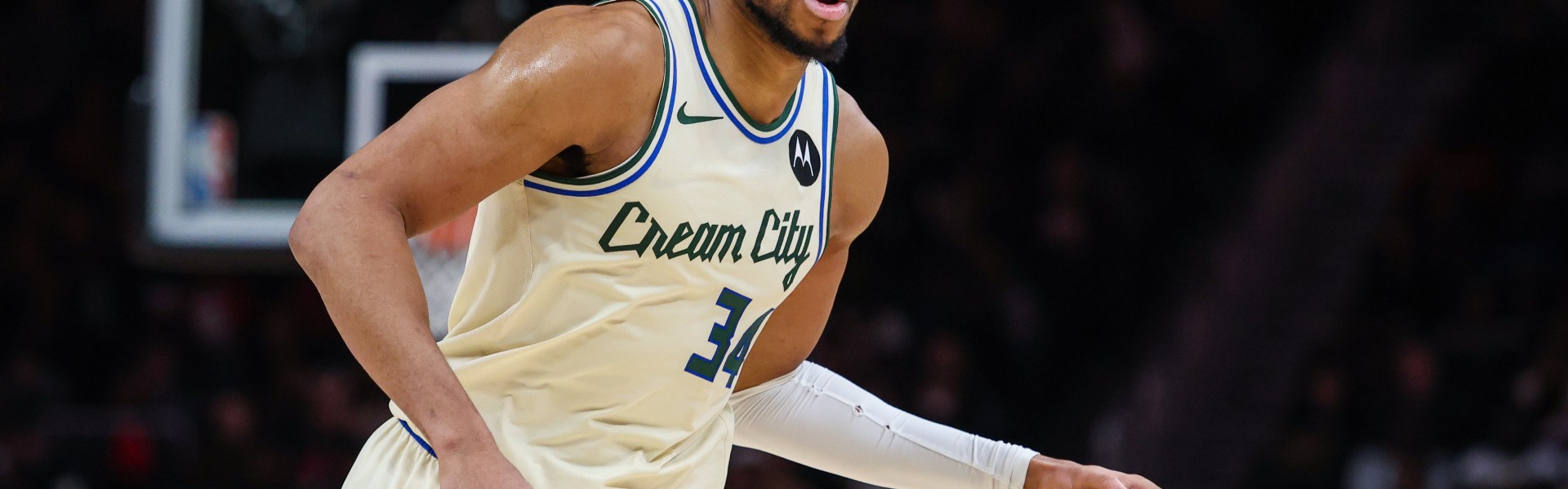 字母哥未来？名记：要关注勇士 把巴特勒放入交易并非完全不可能