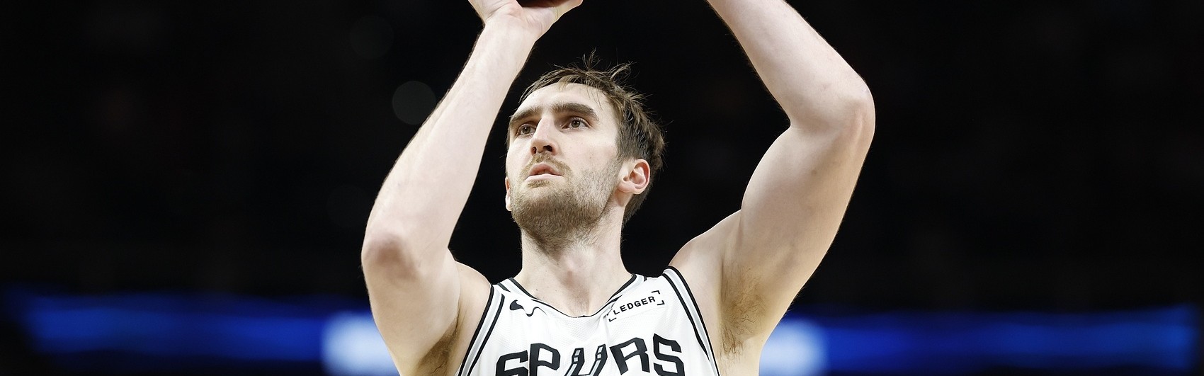 开云直播-科内特：与全员出战76人的交手很令人兴奋 这场比赛对抗强度很高