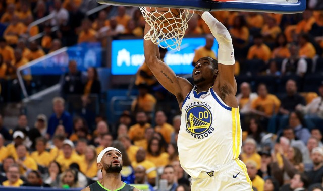 体育入口-勇士自媒体转发吉迪续约：库明加和勇士仍无动静 距训练营剩20天