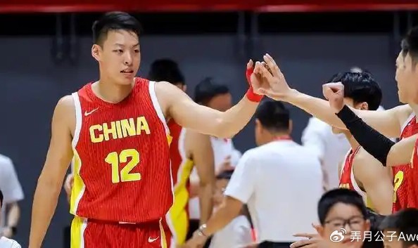 开云直播-净胜21分，一人登场6分钟输7分，这就是曾被郭士强选中的准国手|刘礼嘉|上海|国家队|篮板|赛季_新浪体育_新浪新闻